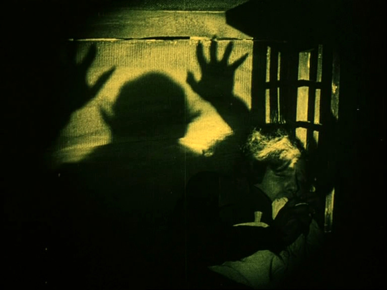 “Nosferatu, Une Symphonie de l’Horreur” de Friedrich Wilhelm Murnau